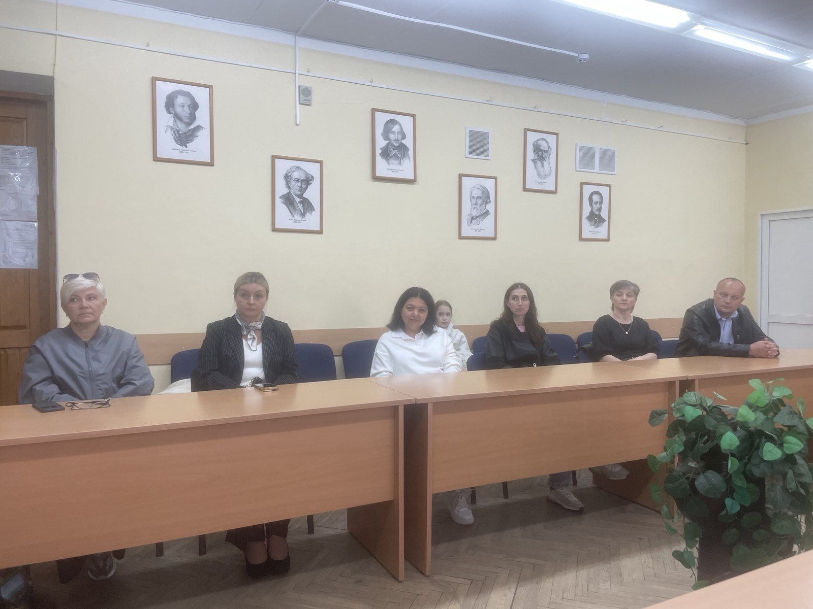 Участники круглого стола